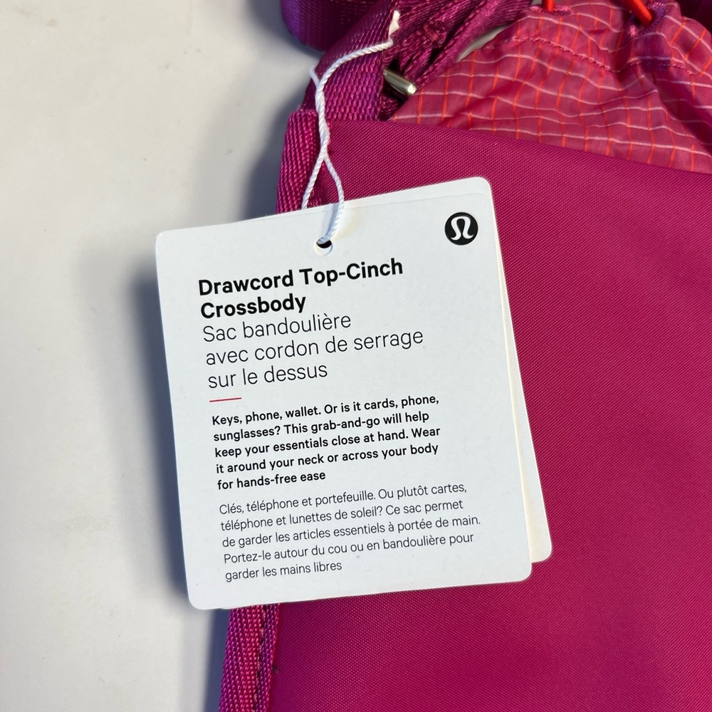🍋 Lululemon 🍋 Drawcord Top-Cinch Crossbody NWT! Ripened Raspberry / Autumn Red - Picture 3 of 7